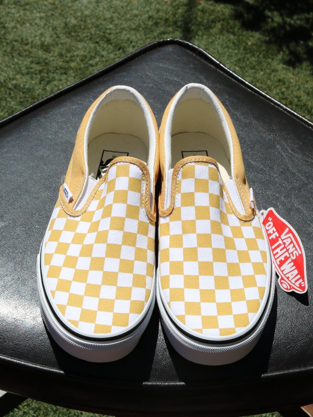 VANS classic slip on yellow checkerboard